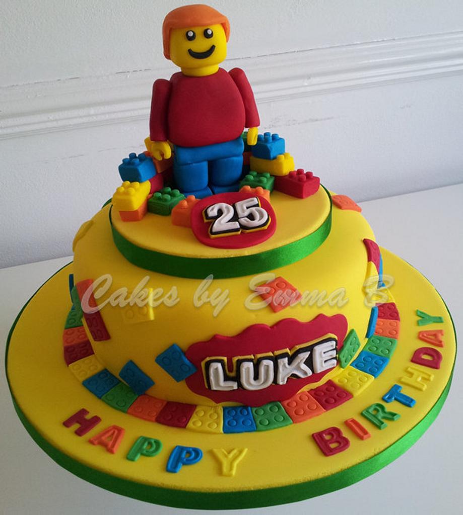 Lego Themed Birthday Cake - Cake by CakesByEmmaB - CakesDecor