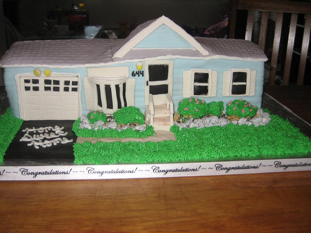 Housewarming cake for my cousin who just moved into her new home! :  r/CAKEWIN