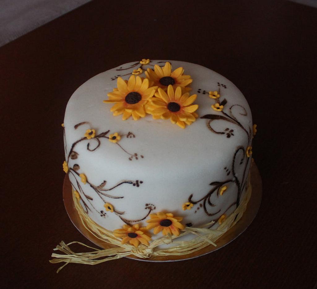 Discover more than 129 sunflower cake decorating ideas latest - seven.edu.vn
