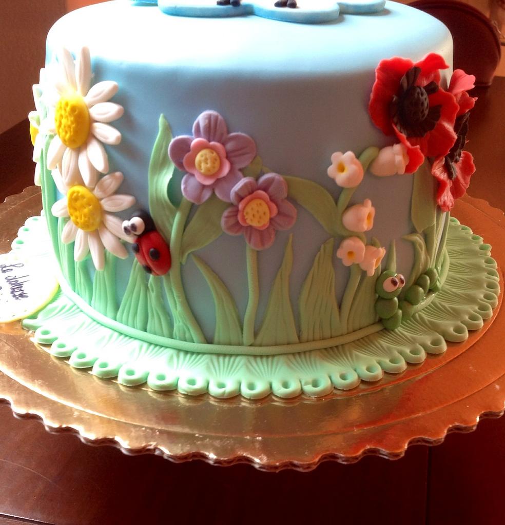 Primavera In Fiore Cake By Piro Maria Cristina Cakesdecor