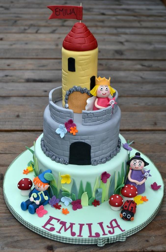 Holly's Little Kingdom Cake Designs & Images