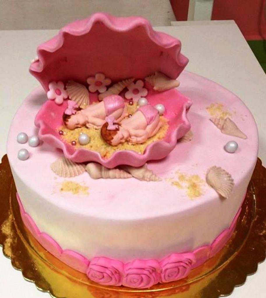 Girl baby twins cake - Decorated Cake by House of Cakes - CakesDecor