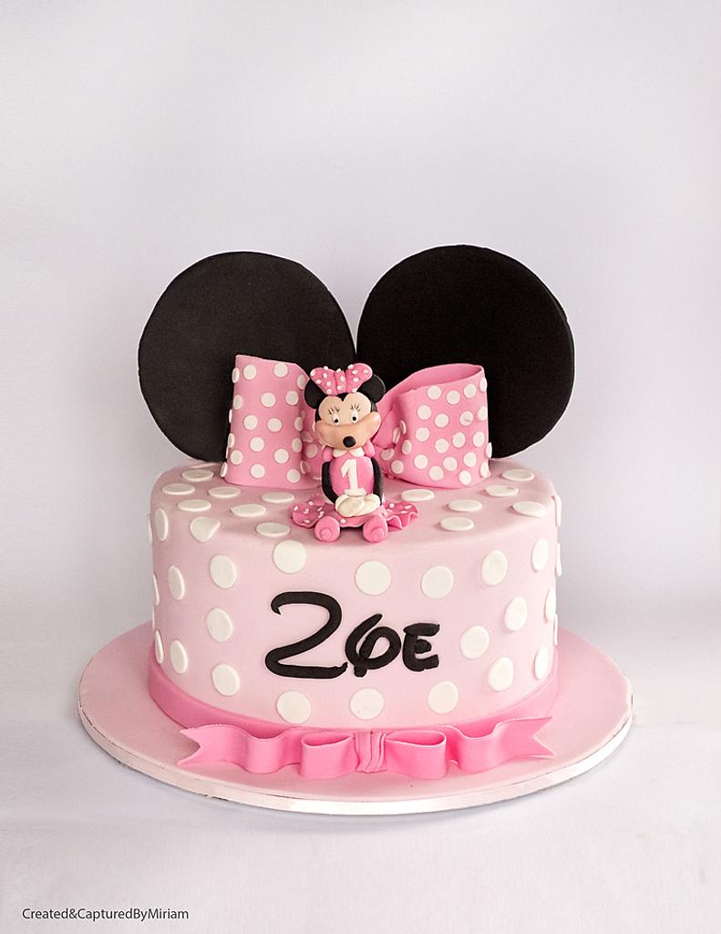 Happy Birthday Zoe!! A cupcake cake fit for a princess | Cakes by Cathy~  Chicago