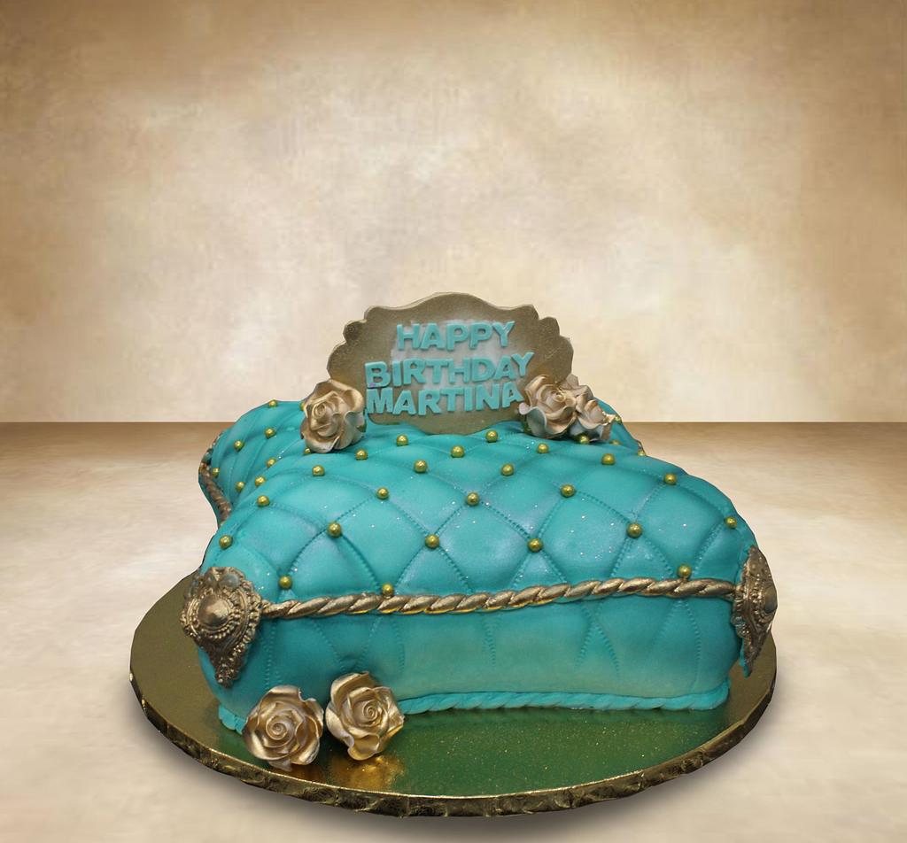 One Tier Pillow Cake