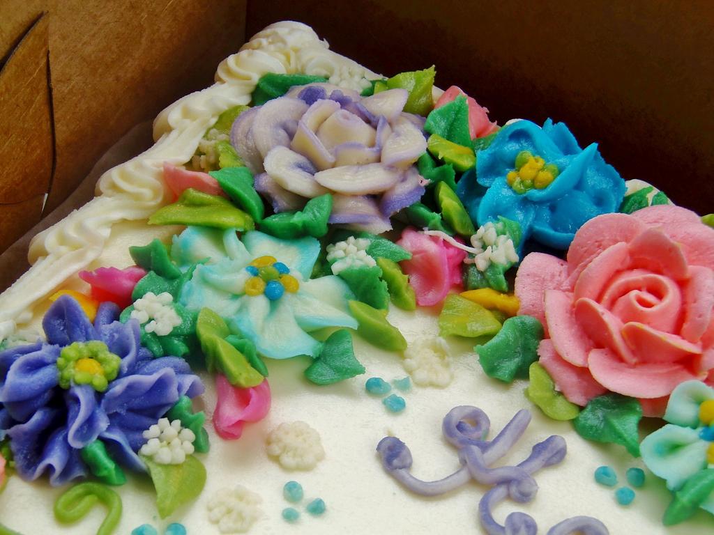 Buttercream Floral Sheet Cake Cake By Nancys Fancys Cakesdecor