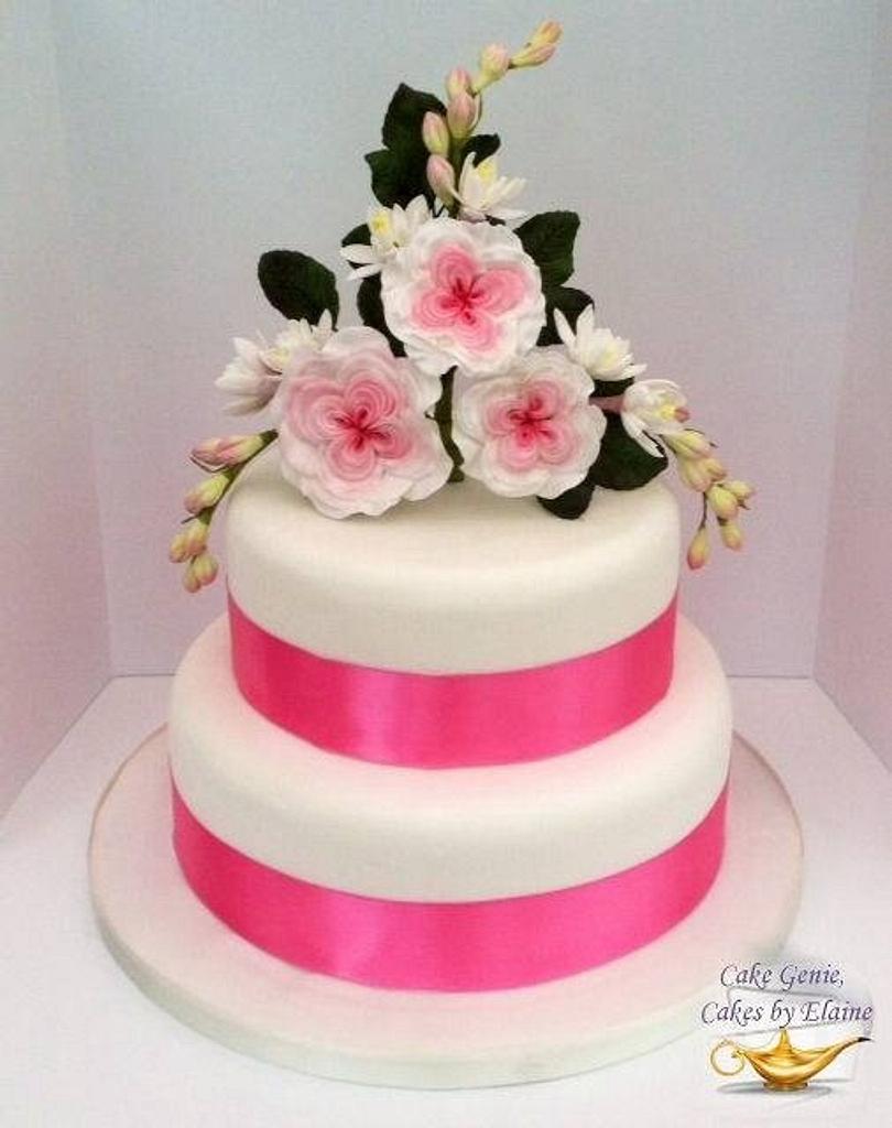 Queen of Denmark Rose Wedding Cake - Cake by Elaine - CakesDecor