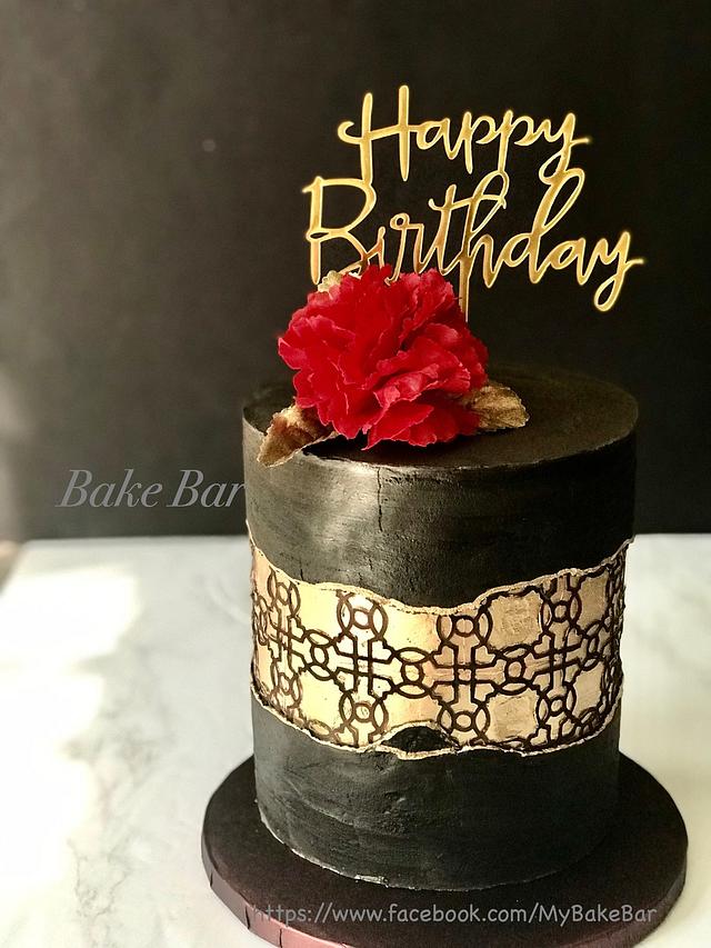 Black And Gold Fault Line Cake Cake By Pratyusha Cakesdecor