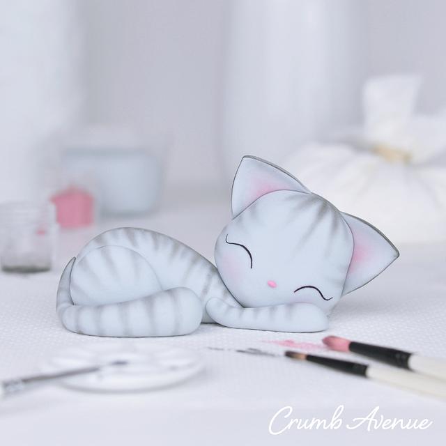 Cute Sleeping Cat Cake Topper - Decorated Cake by Crumb - CakesDecor