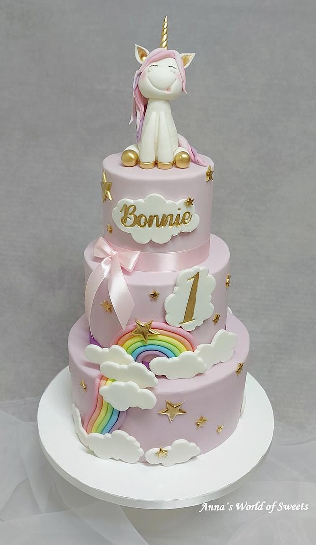 Unicorn Cake - Decorated Cake by Anna's World of Sweets - CakesDecor