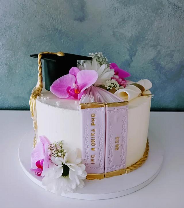 Graduation - Decorated Cake by alenascakes - CakesDecor