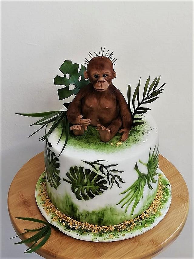 Cake Witn Funny Monkey Among Marmalad Bananas Stock Photo - Download Image  Now - Cake, Monkey, Sculpture - iStock