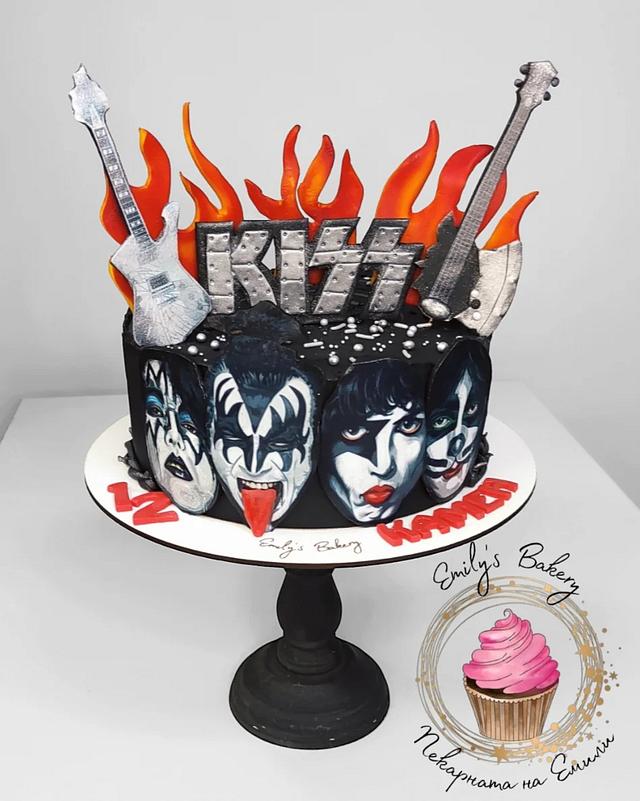 KISS band cake Decorated Cake by Emily's Bakery CakesDecor