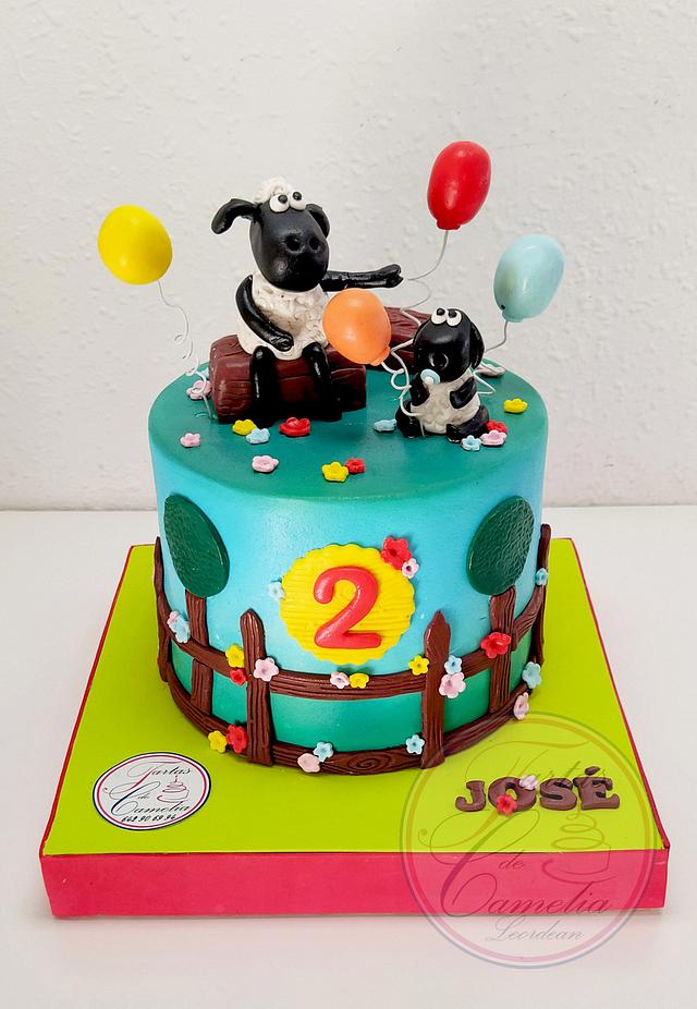 TARTA OVEJA SHAUN - Decorated Cake by Camelia - CakesDecor