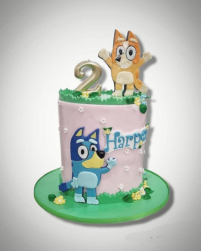 Bluey cake - Decorated Cake by The Custom Piece of Cake - CakesDecor