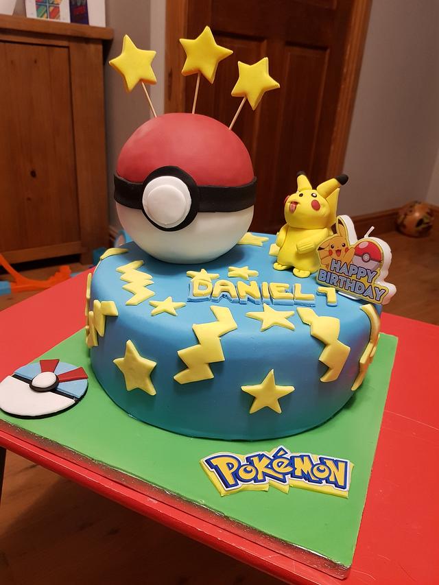 Pokemon cake - Cake by Mrslaycock - CakesDecor