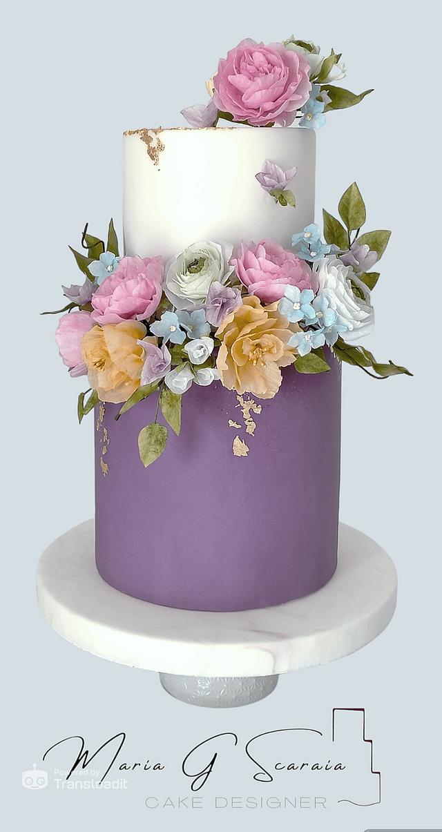 La magia dei fiori di wafer - Decorated Cake by Maria - CakesDecor