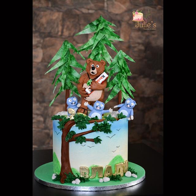 Grizzy and the Lemmings cake - Decorated Cake by Julie's - CakesDecor