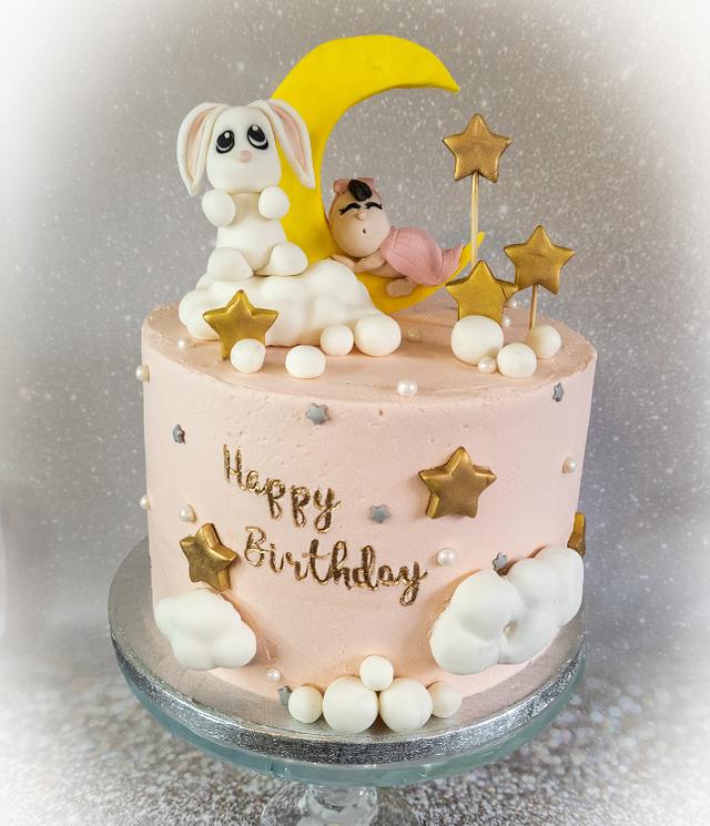 Baby on the moon - Decorated Cake by Crazy cake lady - CakesDecor