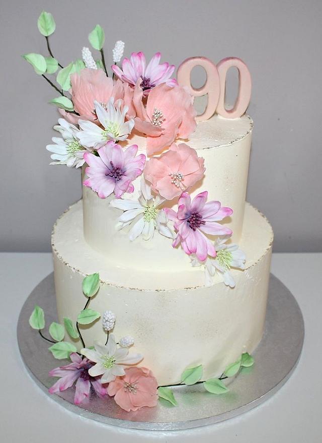 Birthday cake - Decorated Cake by Adriana12 - CakesDecor