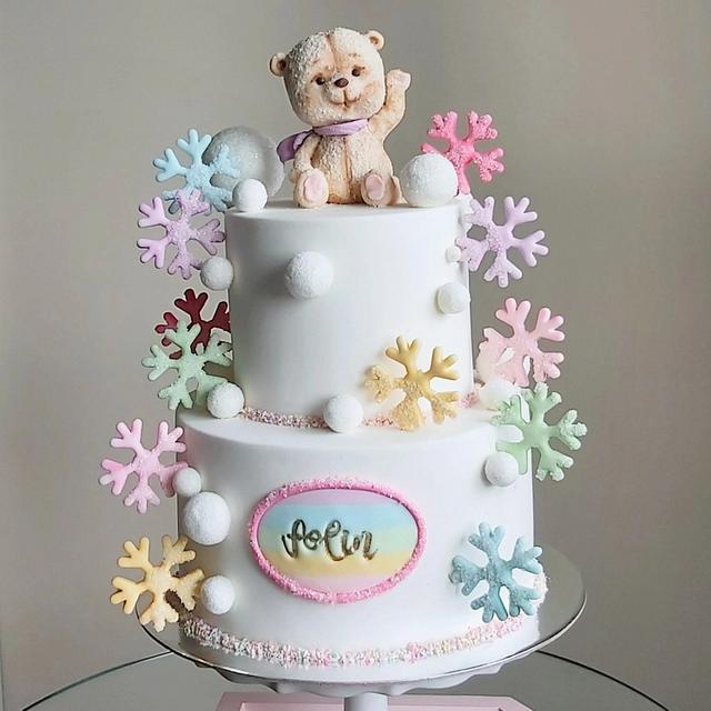 Bear Cake - Decorated Cake by tatlibirseyler - CakesDecor