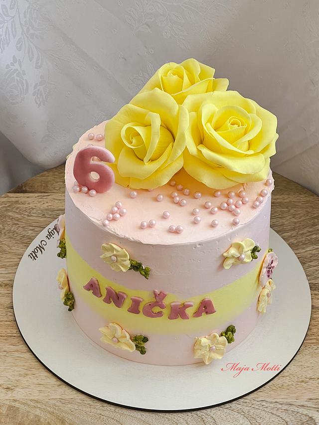 For a little girl - Decorated Cake by Maja Motti - CakesDecor