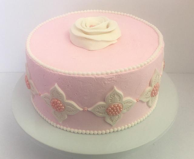 Simple Birthday Cake Cake By Sweet Art Cakes Cakesdecor