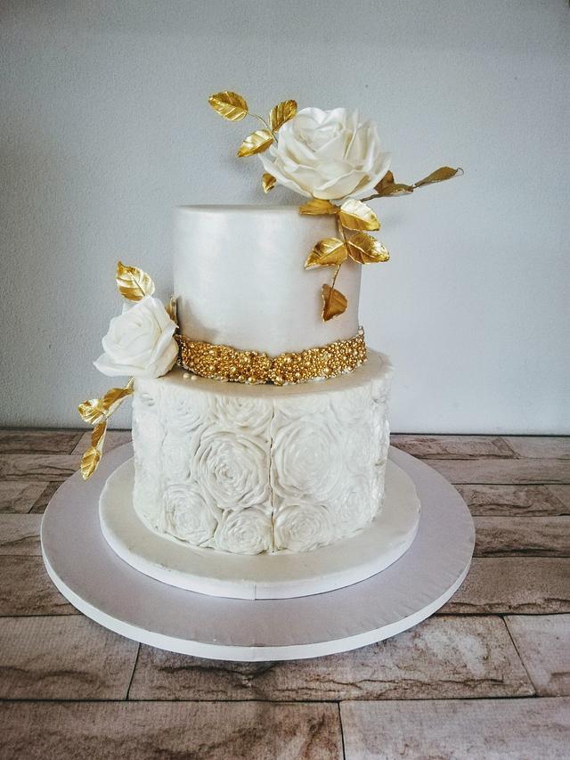 Wedding gold - Decorated Cake by alenascakes - CakesDecor