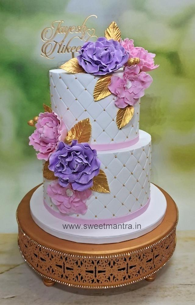 Luxury Wedding Cake Decorated Cake By Sweet Mantra Cakesdecor