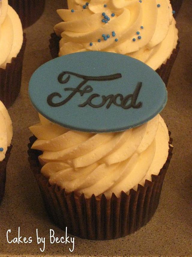 Ford Fan Cupcakes Decorated Cake by Becky Pendergraft CakesDecor