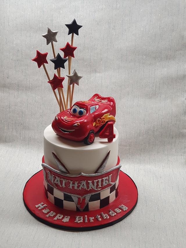 Lightning Mcqueen Cake - Decorated Cake By The Custom - Cakesdecor