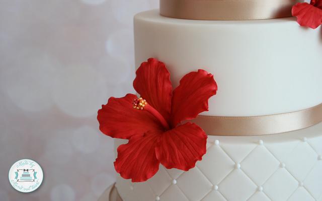 Hibiscus wedding cake - Cake by Mond vol taart - CakesDecor