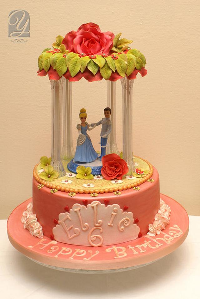 UNIQUE CAKES, by Yevnig - Decorated Cake by UNIQUE CAKES, - CakesDecor