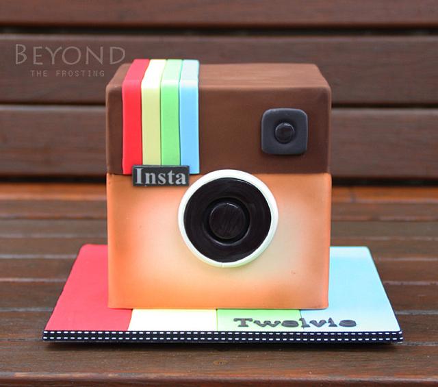 Instagram Cake - Cake by beyondthefrosting - CakesDecor