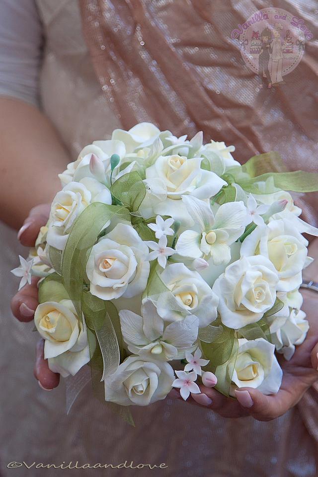 Sugar bouquet Decorated Cake by Vanilla and Love by CakesDecor