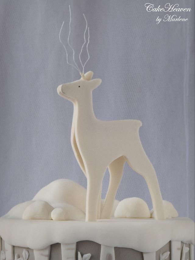 Reindeer Christmas Cake