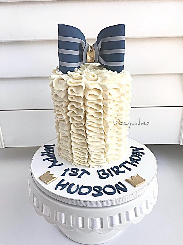 Bow Tie Fondant Cake – iCake | Custom Birthday Cakes Shop Melbourne