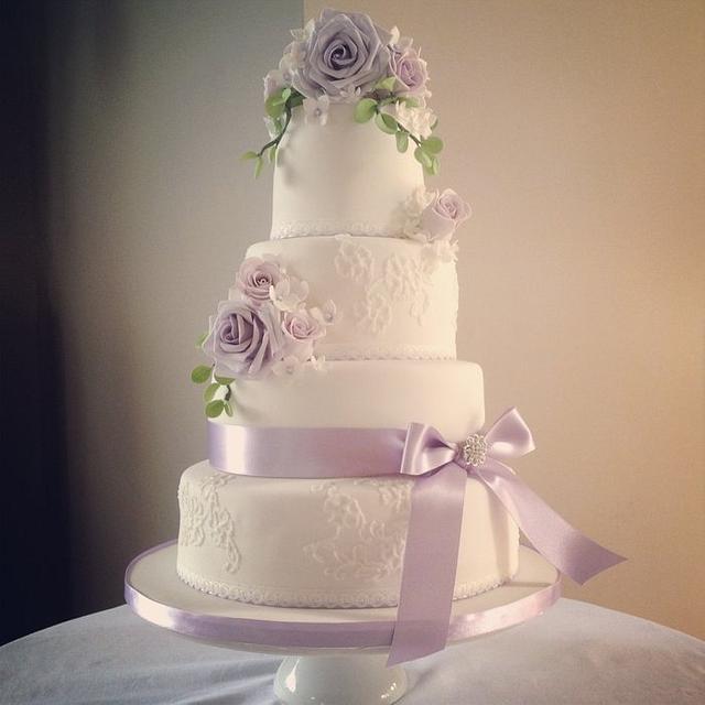 Lavender and lilac rose bloom wedding cake - Decorated - CakesDecor