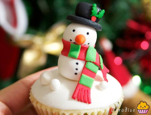 Snowman Cupcakes 