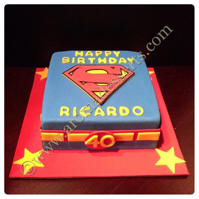 Gurugram Special: Delicious Superman Fondant Cake Online Delivery in  Gurugram