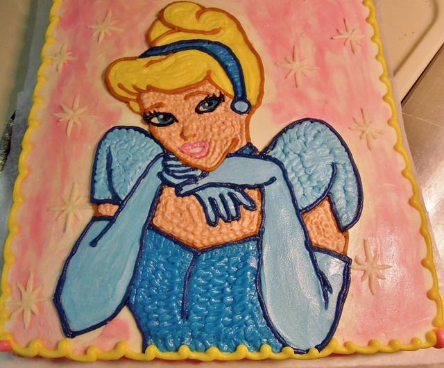 Cinderella Buttercream Sheet Cake Design Cake By Nancys Cakesdecor