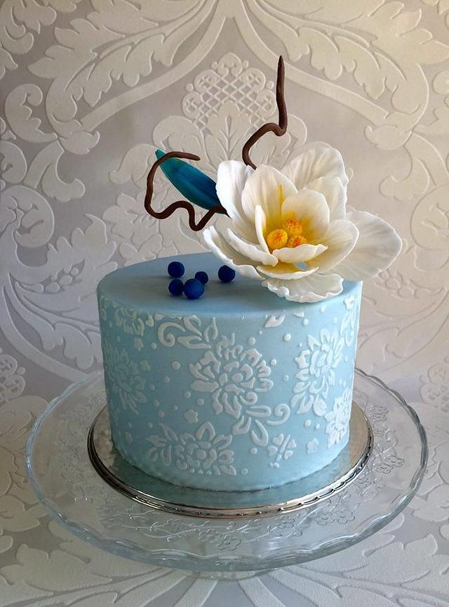 Blue with flower - Cake by Frufi - CakesDecor