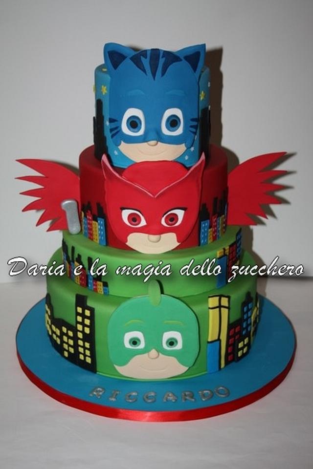 PJ Mask cake - cake by Daria Albanese - CakesDecor