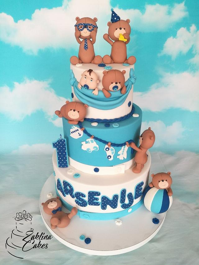 Funny bears - Decorated Cake by Zaklina - CakesDecor