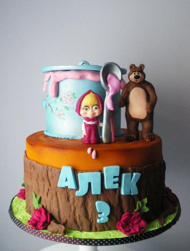 Masha and the bear cake - Decorated Cake by Rositsa - CakesDecor