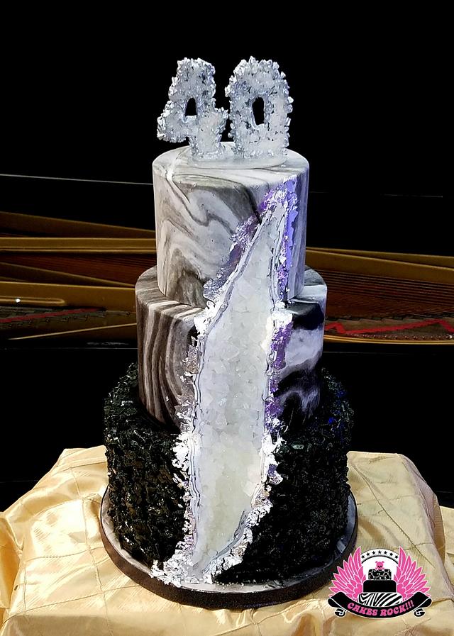 Obsidian & Diamond Geode Cake - Cake by Cakes ROCK!!! - CakesDecor