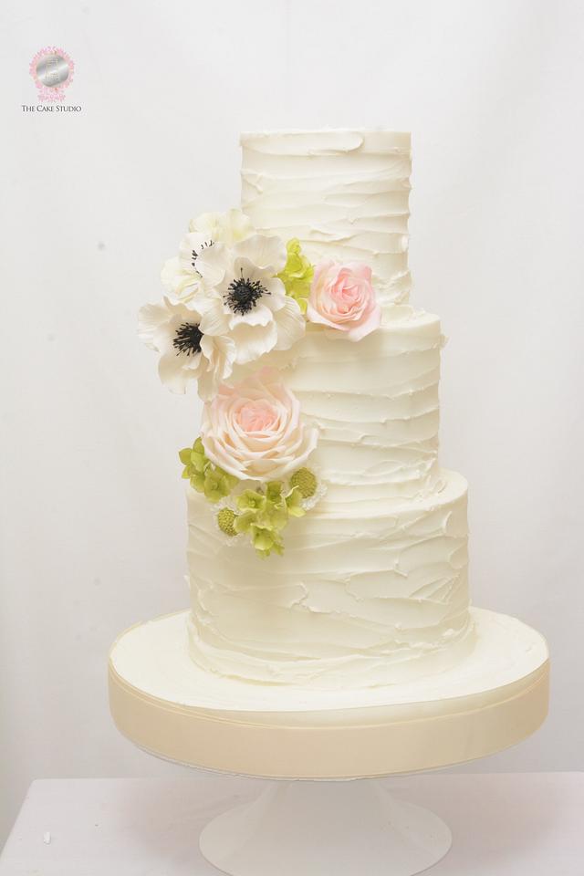 Rustic Buttercream Cake with Sugar Flowers - Decorated - CakesDecor