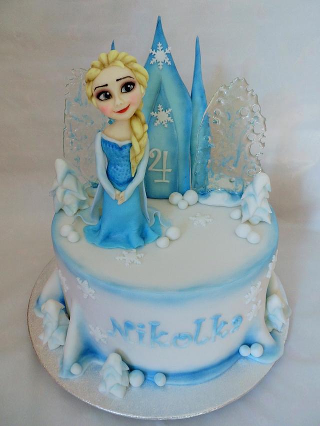 Elsa - Decorated Cake by Veronika - CakesDecor