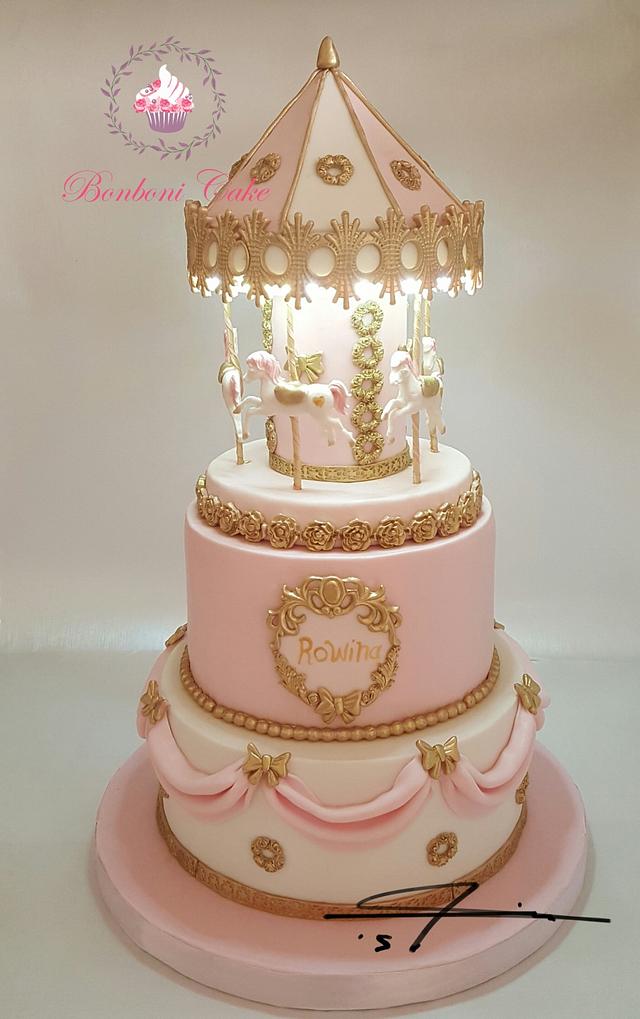 Carousel - Cake by Bonboni Cake - CakesDecor