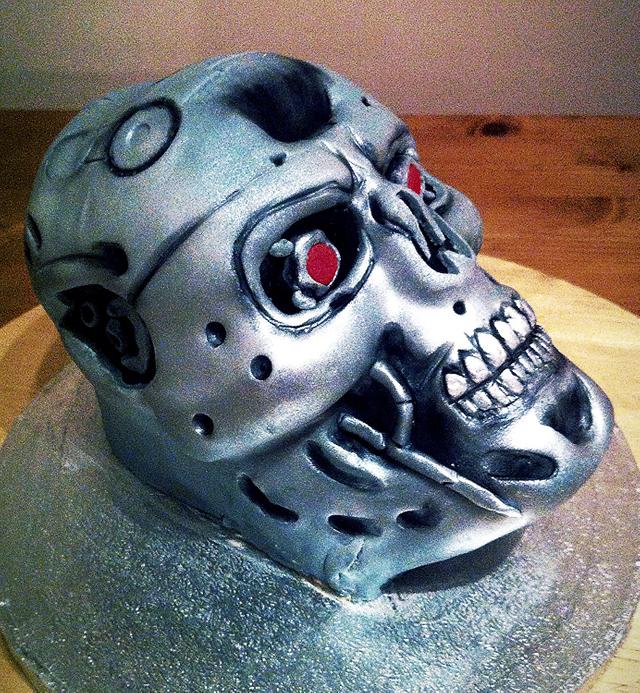Terminator skull cake