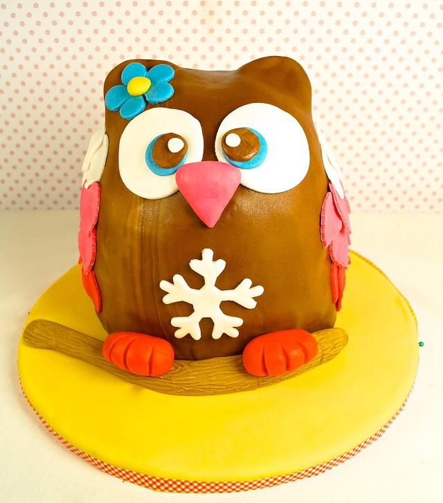 Owl Cake By Judith Walli Judith Und Die Torten Cake By Cakesdecor